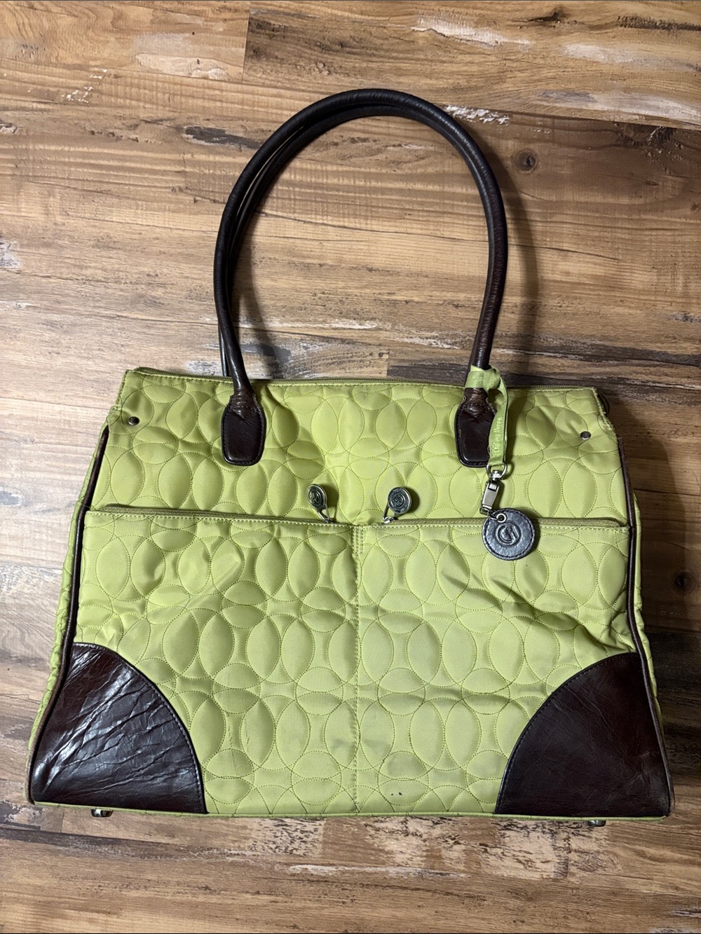Quilted Chelsey Henry Tote Bag in Lime with Brown Trim. Excellent Condition.